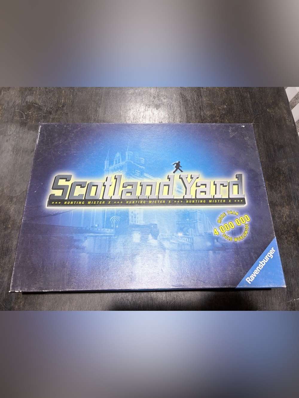 Scotland Yard Board Game Box - Blue Graphic Cover